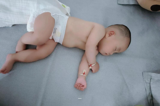 珠海两岁宝宝身高体重标准